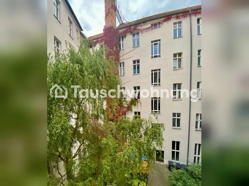 Tauschwohnung: NUR Tausch gg. 2 Whg!: Tolle sanierte 4Z-Altbauw. im PBerg — photo 1